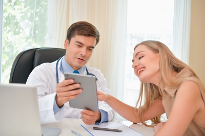 How to Meet Doctors on a Dating Site